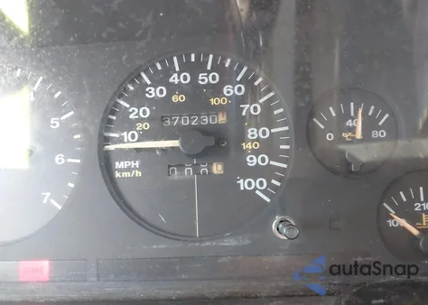 1994 Jeep Grand Cherokee Laredo из США, поврежденный, VIN 1J4GZ58S6RC295621